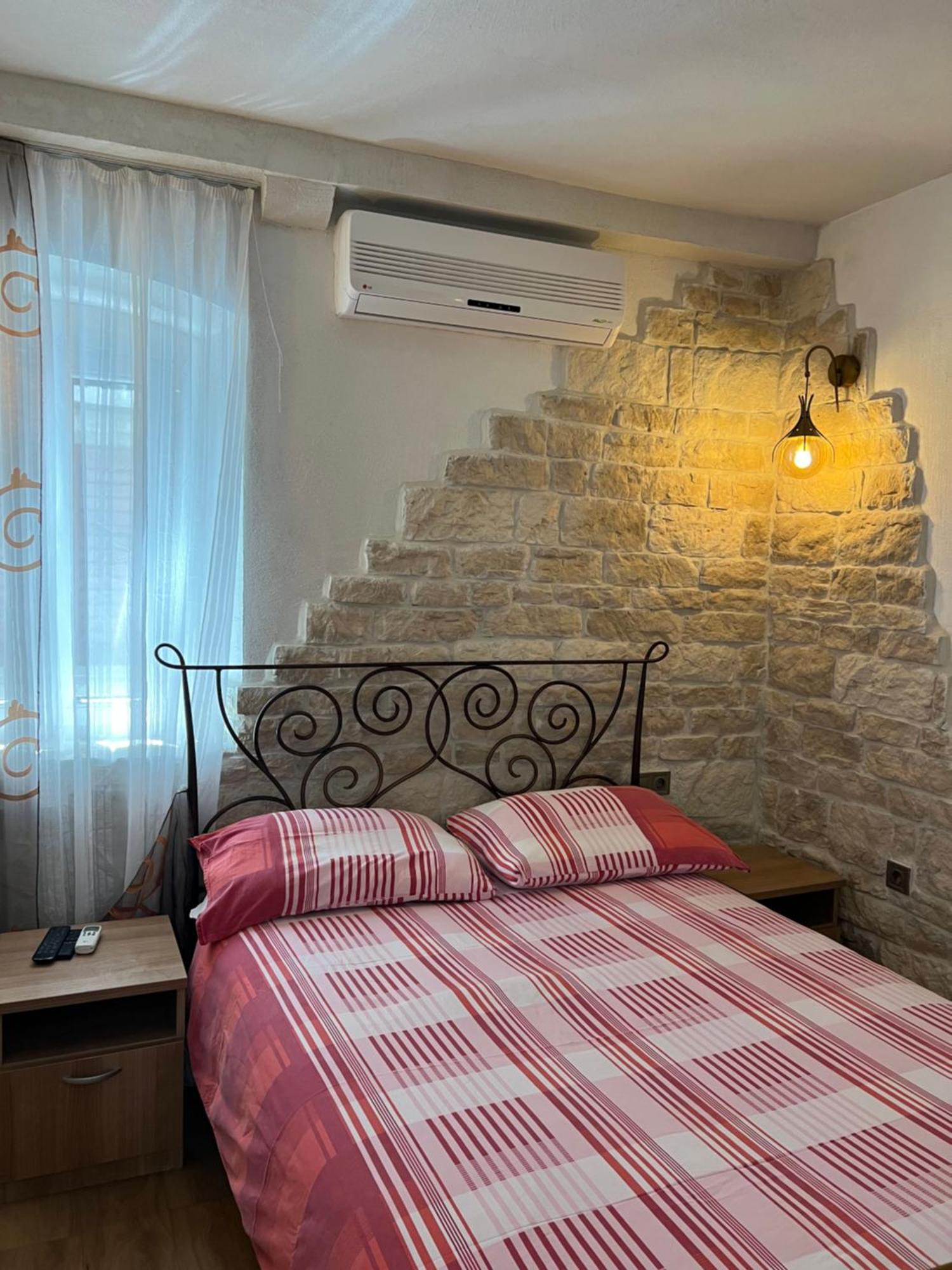 Apartment Nikolina Trogir Exterior photo